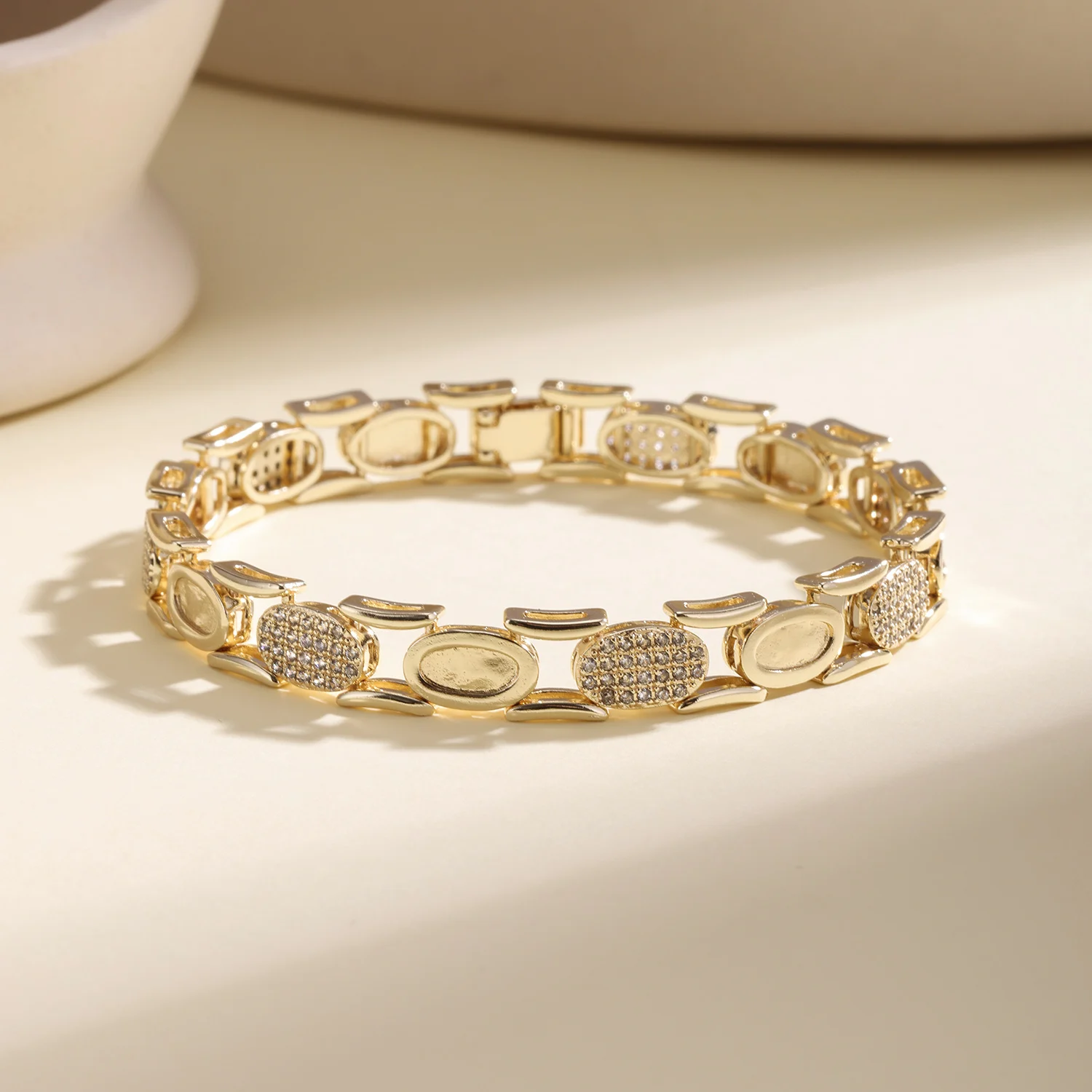 Nidin Neuerscheinung Iced Out Strass Cuban Link Armbänder Hip Hop Bling Kristall Handgelenkschmuck für Frauen Männer Tägliche Party Geschenke – Detail 12