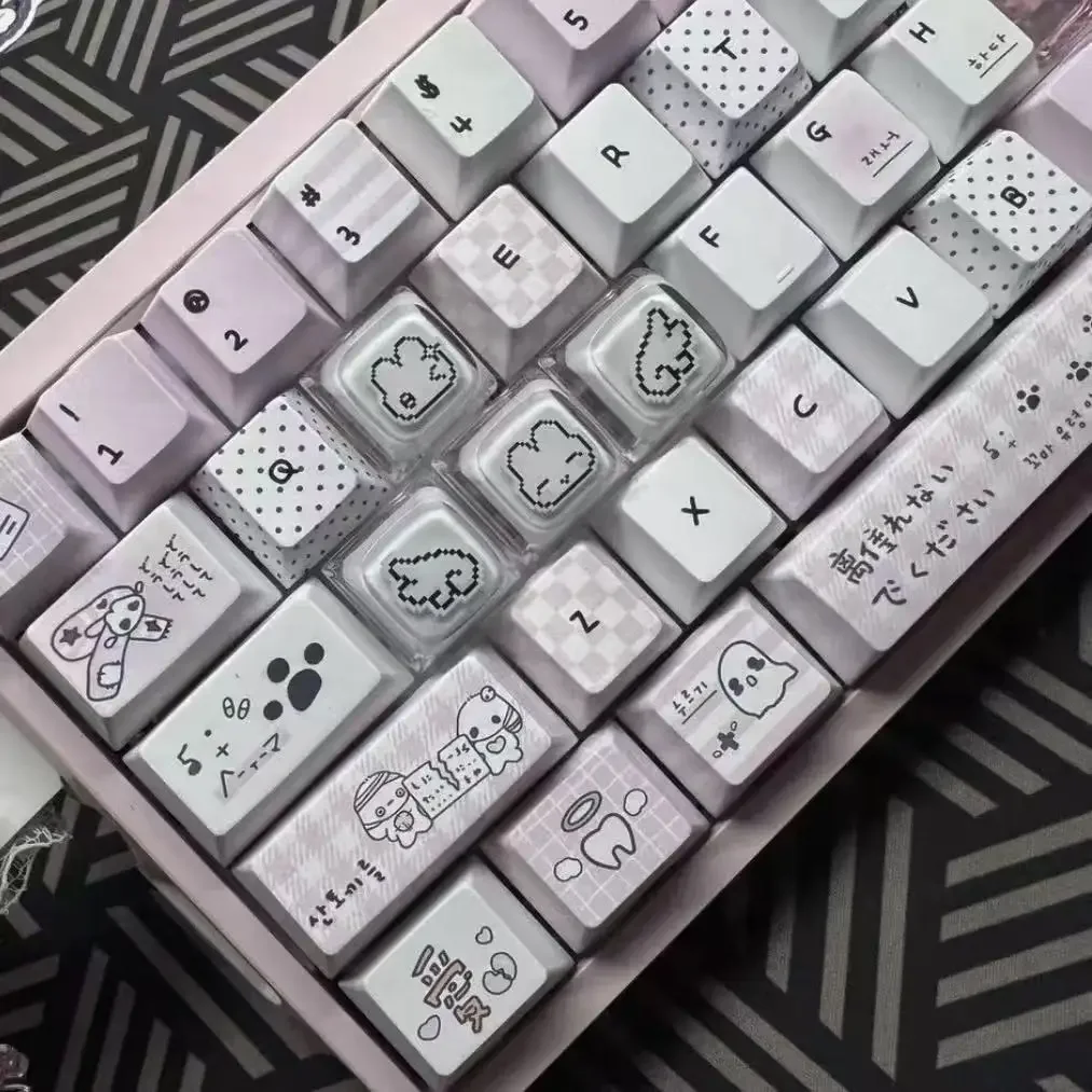 Juego de 4 teclas con diseño de conejito pixelado y expresiones divertidas para teclados mecánicos, teclas personalizadas para teclados de juegos, regalos para niñas.