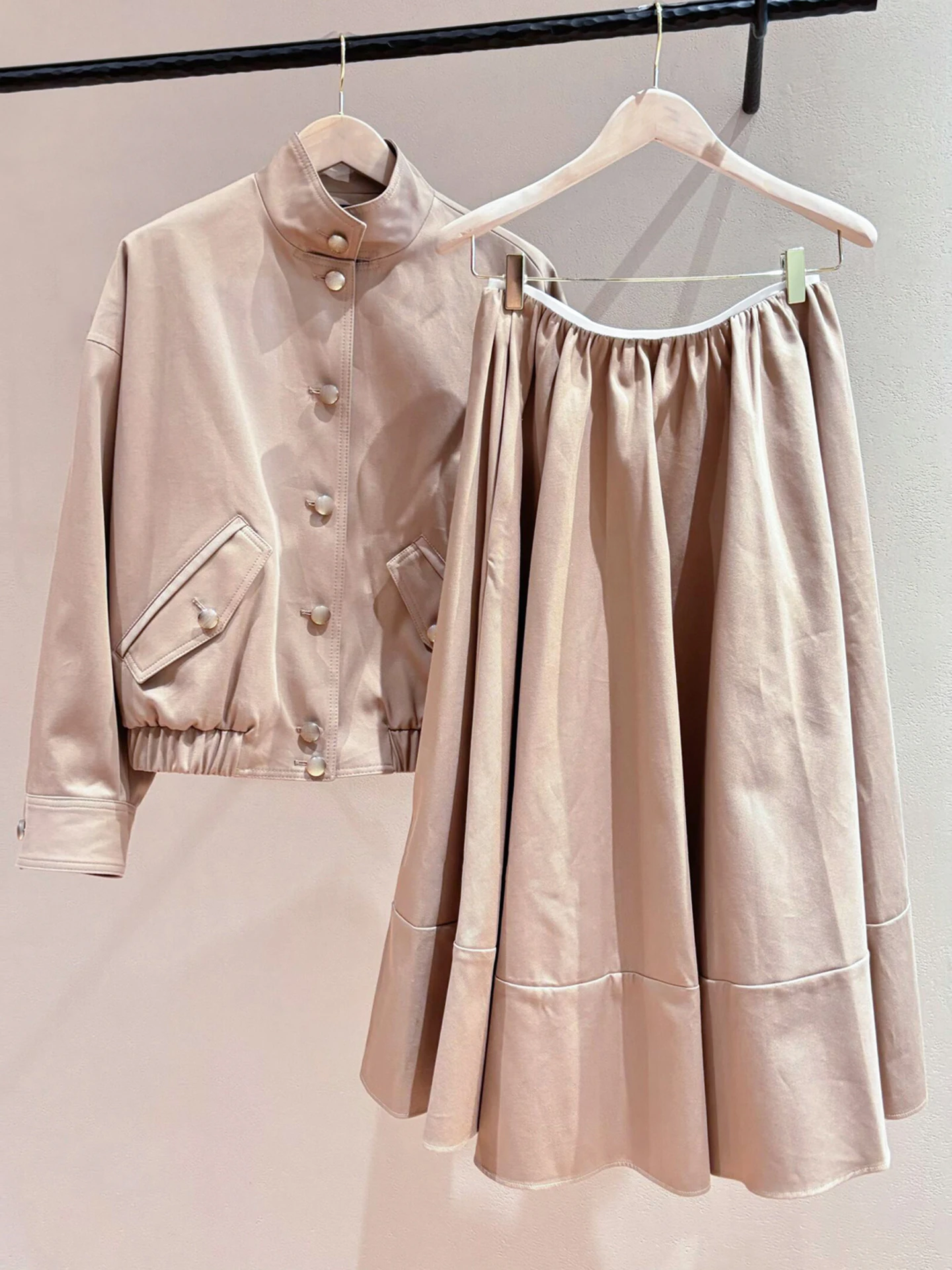 

M Home Nan You High End Women's Spring 2026 Stand Collar Jacket Outerwear Half Skirt Set Fashionable Commute Style Polyester ...