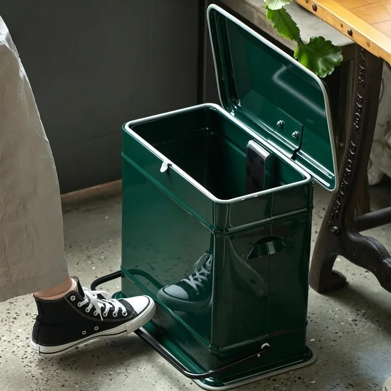 Home Trash Can Metal Waste Bins Luxury Kitchen Food Waste Trash Bin Modern Creative Bathroom Accessories Wastebasket with Lid