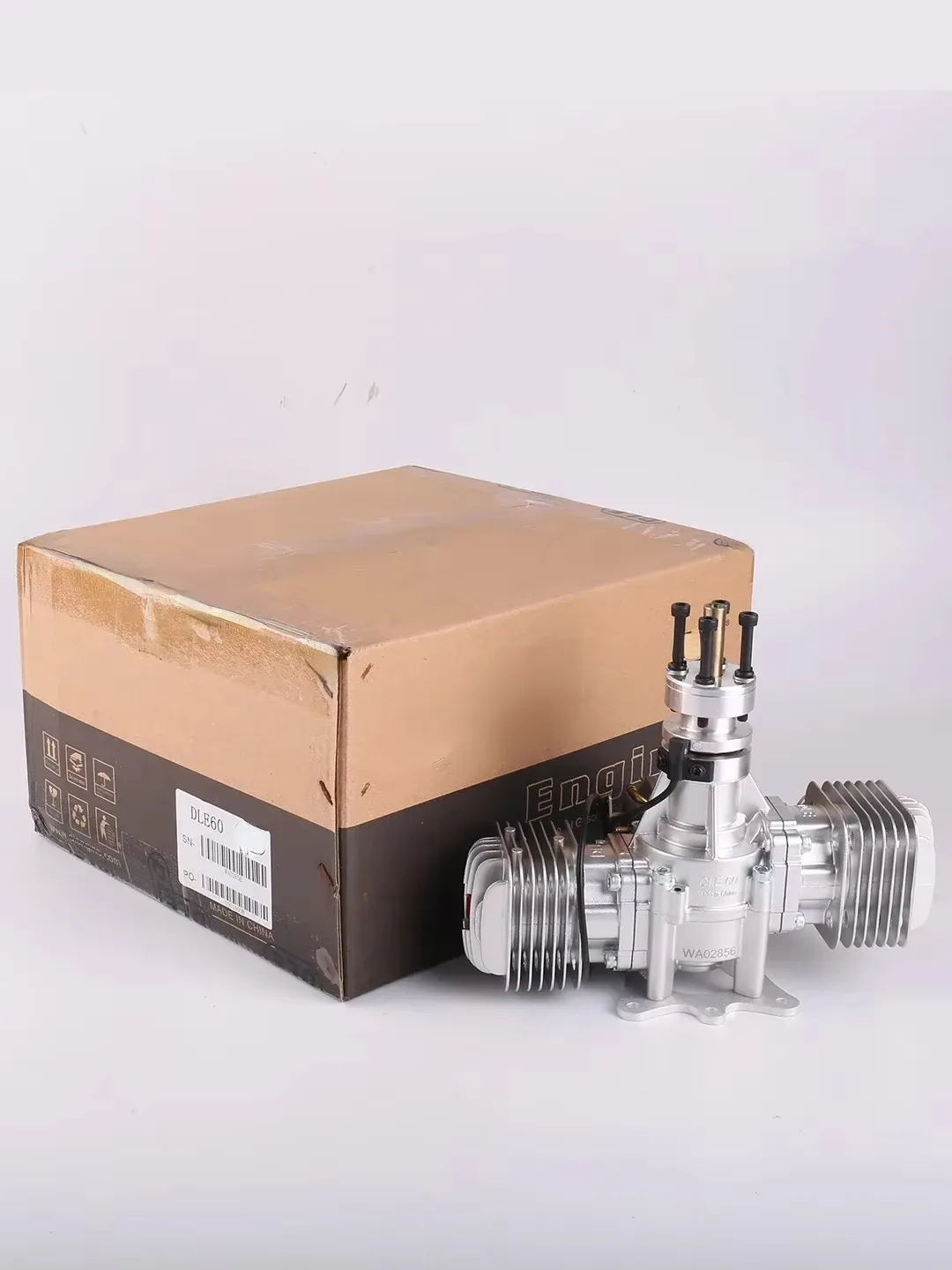 

Adecuado para motor de doble cilindro de gasolina modelo DLE60, motor de 60CC (nuevo modelo equipado con carburador japon és Hua