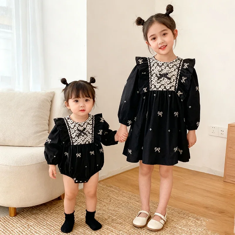 

Family Clothes New Sisters Girls Lace Bow Dress Rompers Sisters Clothes Kids Girls Embroider Flower Princess Dress Baby Rompers