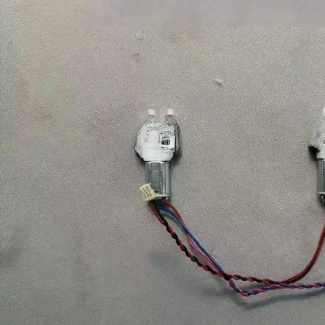 Water Pump Replacement Unit for Ecovacs For winbot W1 W1S W1PRO Window Cleaner Operates at DC 3.3V for Stable Water Flow Control