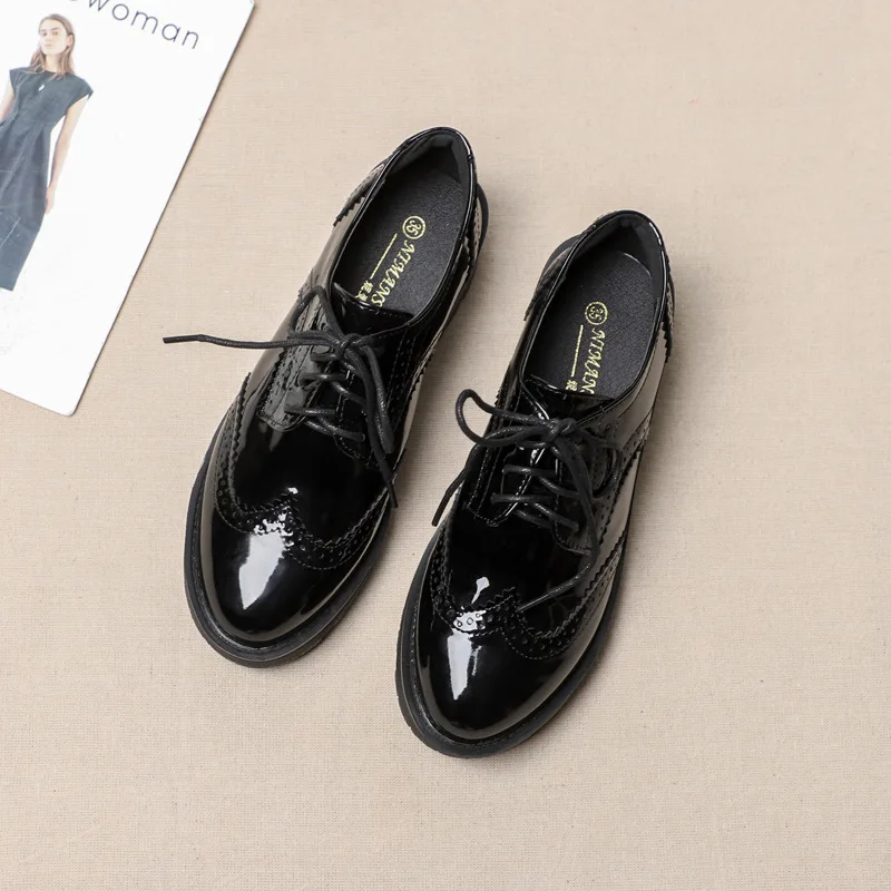 

New Women Patent Leather Casual Shoes British Style Brogues Style High Heels Shoes Pointed Toe Pumps