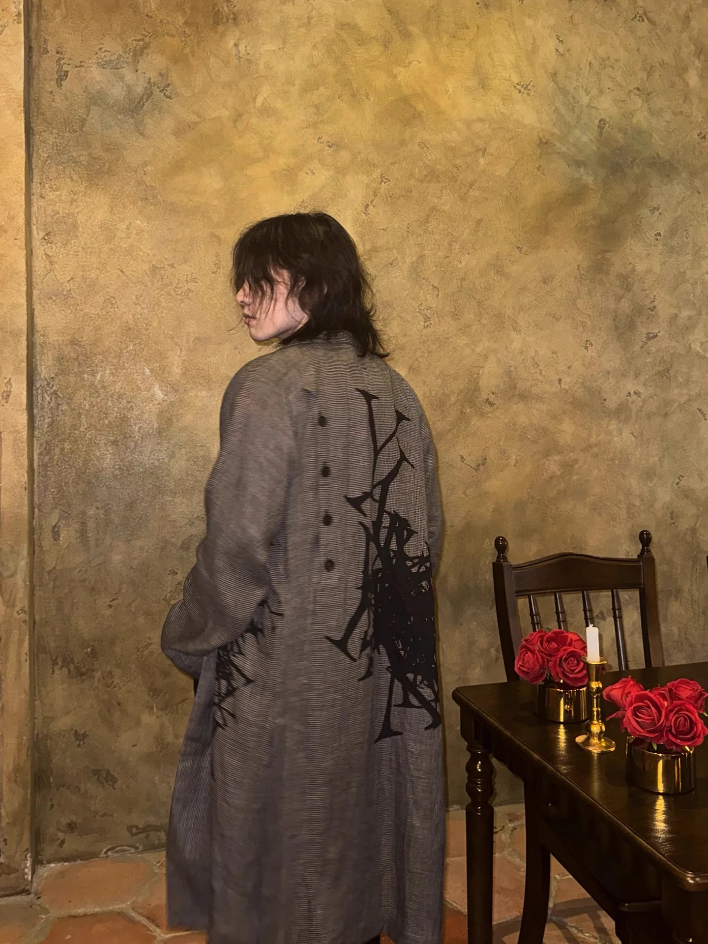 

Мужской плащ FANDISHI из смеси шерсти с принтом