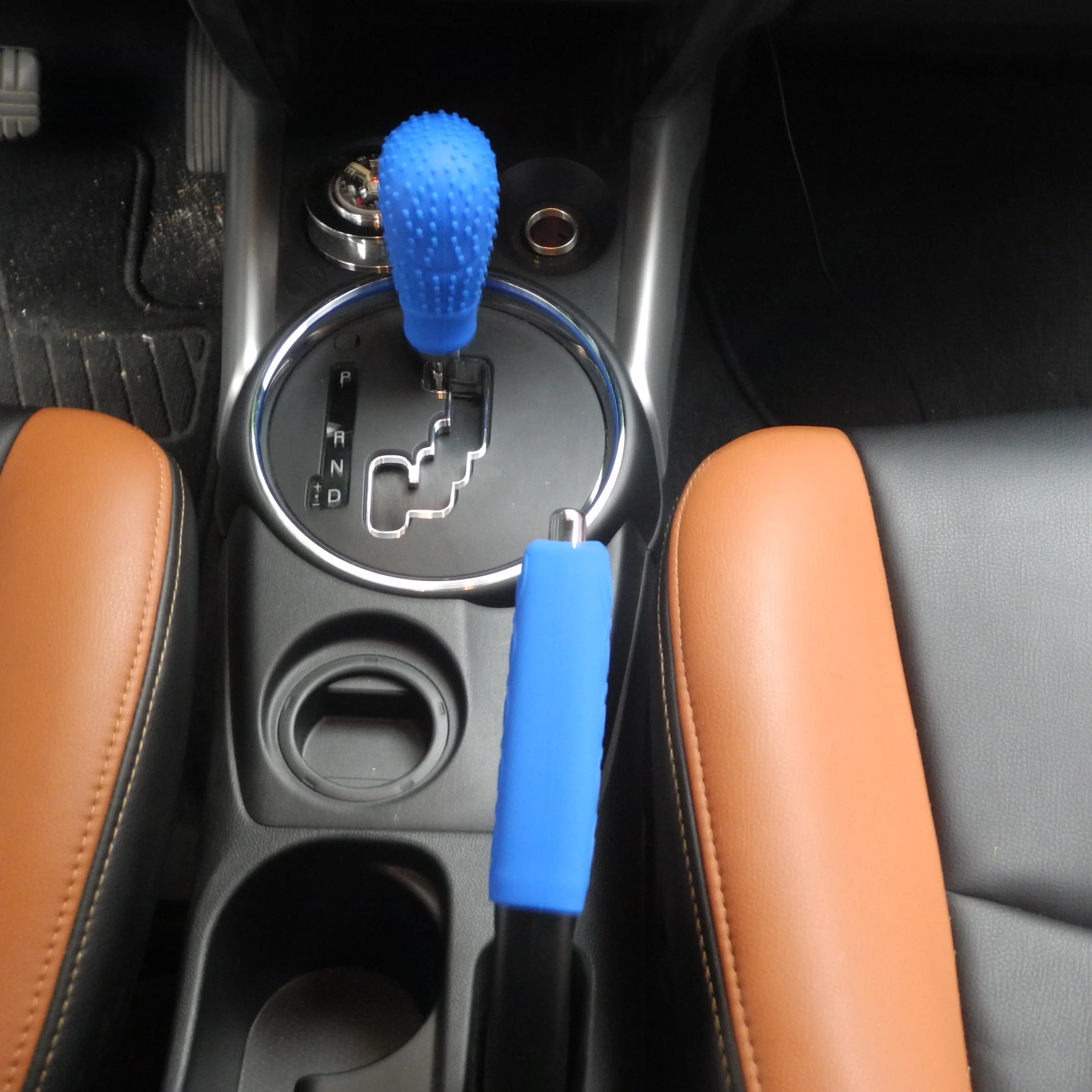 A set Silicone Manual Car Gear Head Shift Knob Cover Gear Shift Collars Handbrake Grip Hand Brake Universal Cover Case