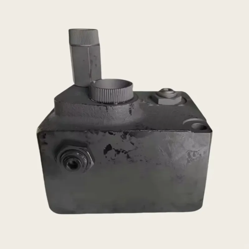 

569-43-83140 ACCUMULATOR CHARGE VALVE for HD325, HD405, HD465, HD605