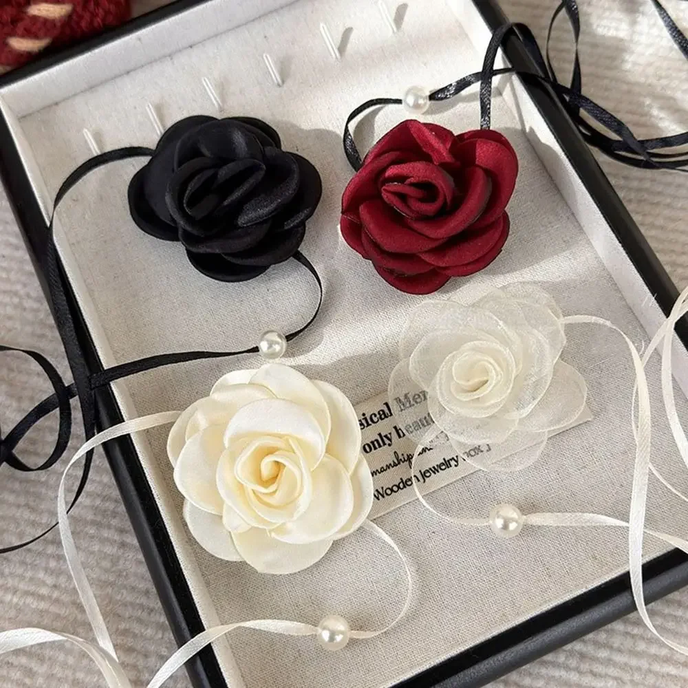 

Romantic Rose Flower Necklace New Adjustable Cloth Clavicle Chain Fashion Retro Pearl Strap Necklace Women