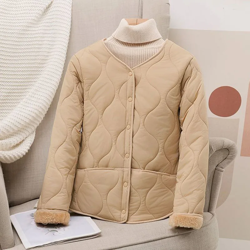Herbst Winter Liner Fleece Warme Jacke Frauen V-ausschnitt Tasten Lange Ärmel Baumwolle Mantel Frau Solide Ultraleicht Stepp Kurze Parkas
