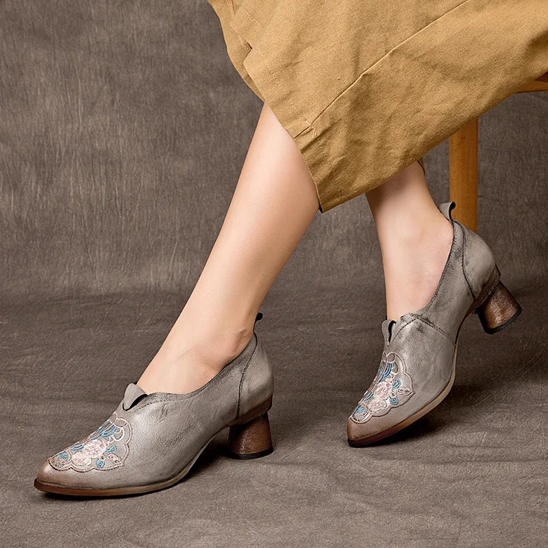 Embroidery Leather Pumps Women Pointed Toe High Heels Shoes Ladies Gray Handmade Genuine Leather Women Lazy Shoes High Heels