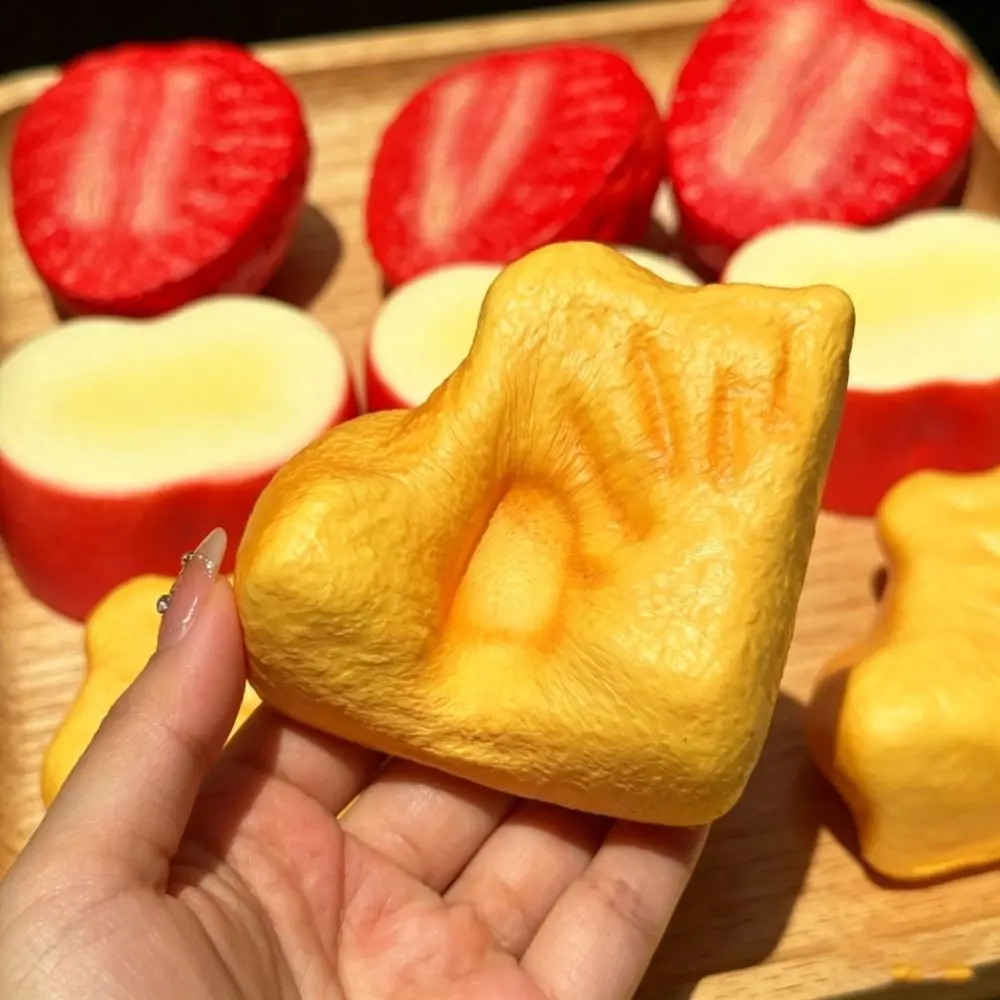 Soft Stretchy Strawberry Squeeze Slow Rebound Super Wet Soft Simulated Banana Fidget Slow Rising Pineapple Sensory Squeeze