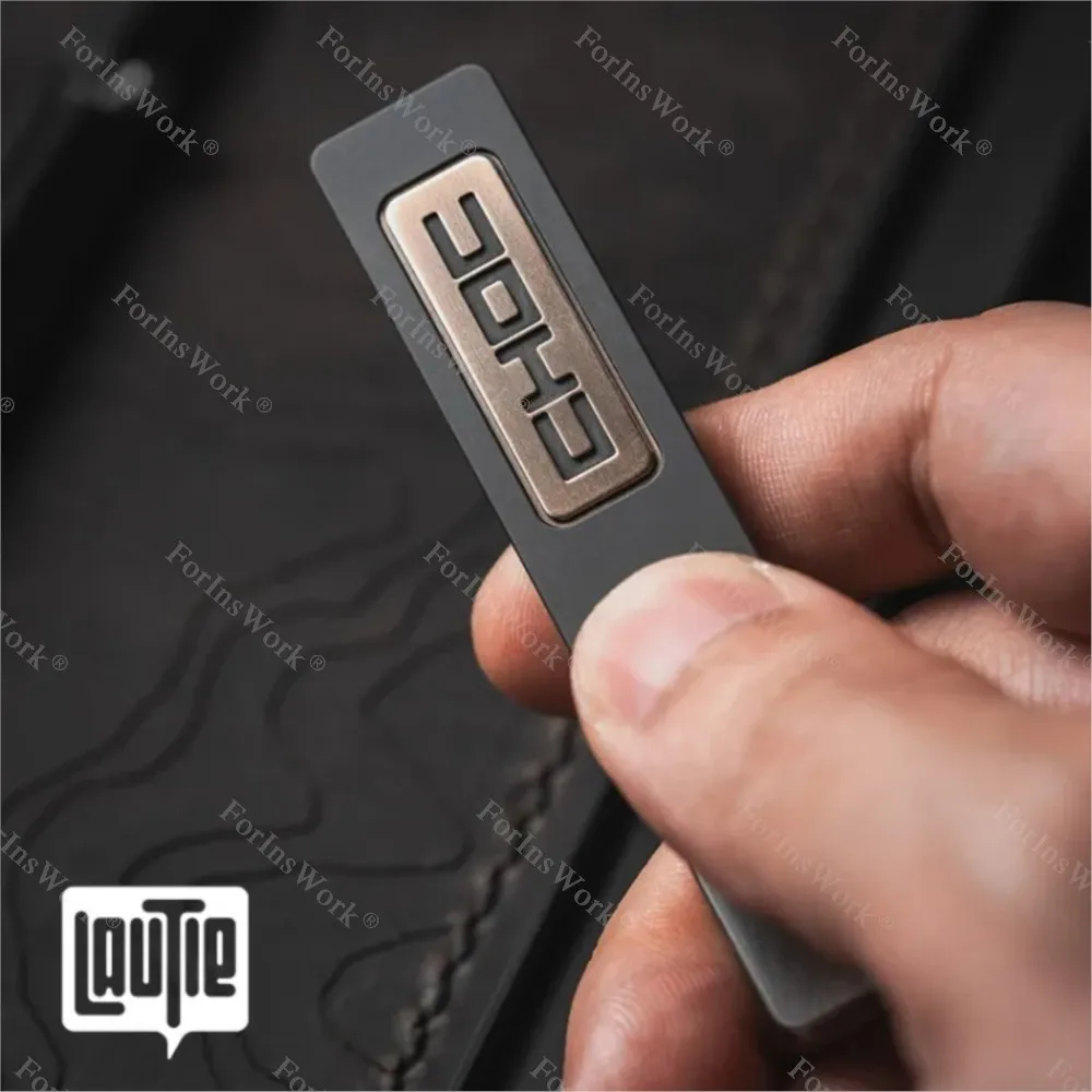 LAUTIE ”Choc" ไทเทเนียมสีฟ้าสแตนเลส Peek ภายในแผ่น Mechanical Fidget Slider Zero สกรูการออกแบบโครงสร้างของเล่น