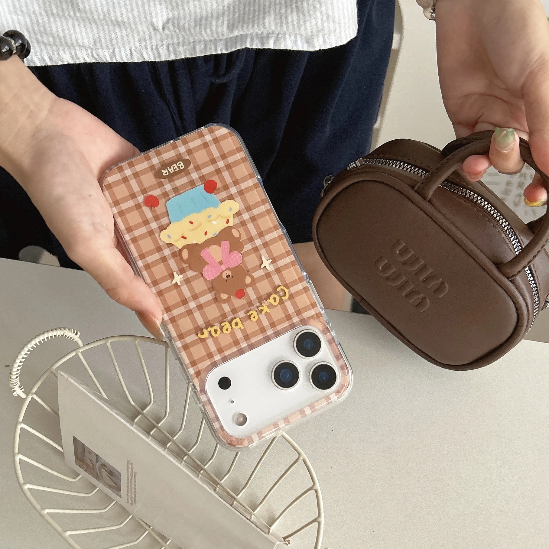 الكورية Ins لطيف الكرتون الوردي القوس الدب كعكة جرو براون منقوشة جراب هاتف آيفون 17 16 15 14 13 برو ماكس الغطاء الخلفي صندوق #2