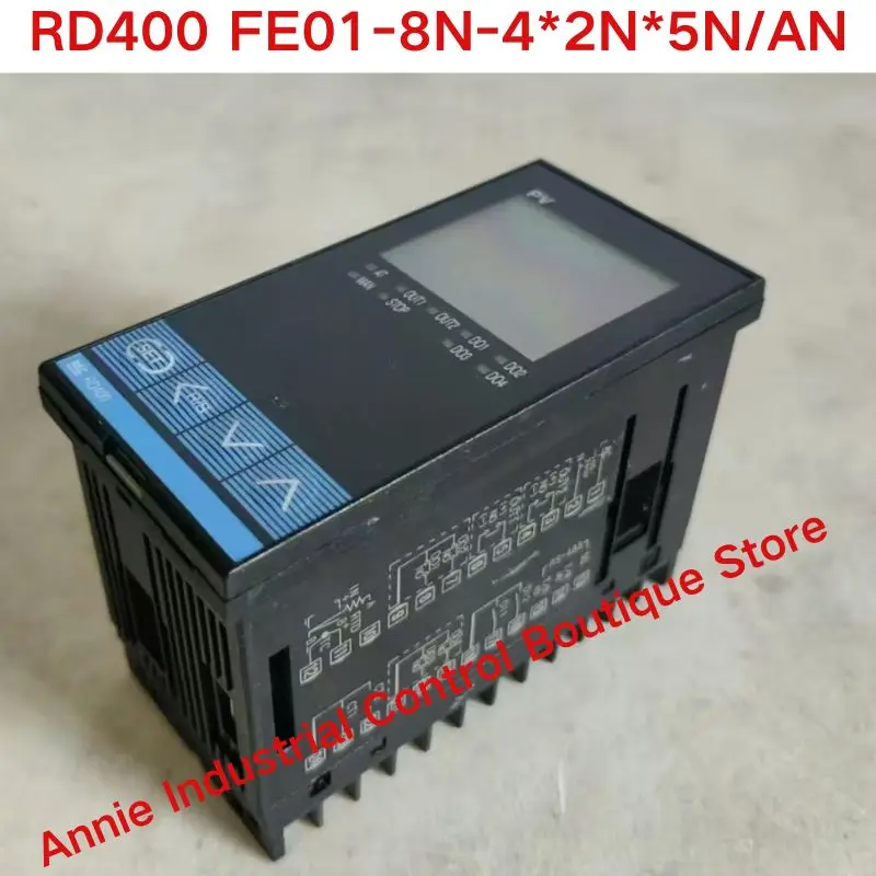 

Second-hand test OK Temperature controller RD400 FE01-8N-4 * 2N * 5N/AN