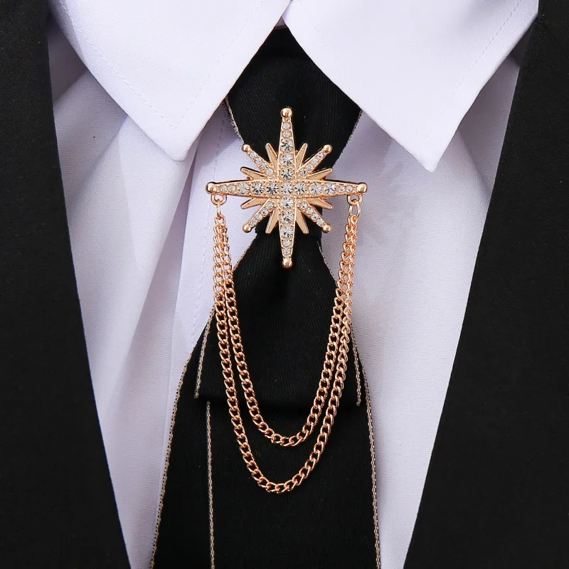 New Korean Fashion Crown Brooches for Women and Men Star Rhinestone Tassel Chain Lapel Pins Exquisite Jewelry Accessories