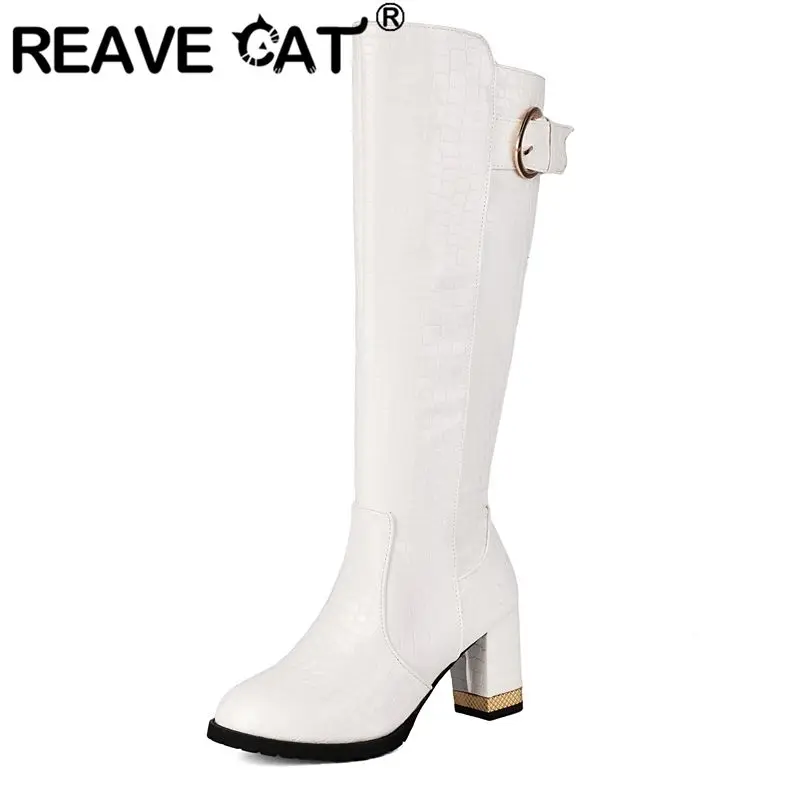 

REAVE CAT 2025 Роскошные женские сапоги до колена с круглым носком на массивном каблуке 7 см, пряжки на молнии, большие размеры 41 42 43 Модные ботильоны