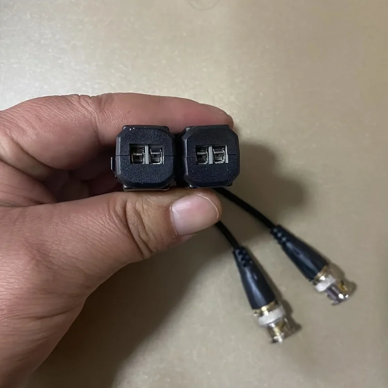 8MP HD Video Balun BNC เกียร์ Passive กล้องวงจรปิด Twisted คู่สําหรับ 4 K/5MP/1080 P AHD/CVI/TVI/CVBS กล้อง