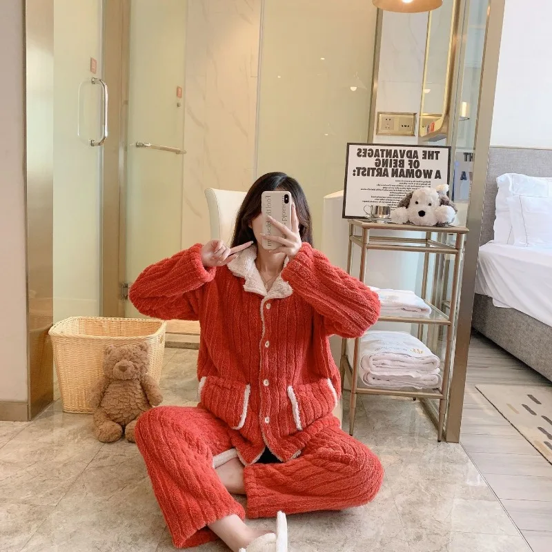 2024 New Autumn Winter Loungewear Coral Velvet Women's Pajamas Thick and Plush Lapels Flannel Sleepwear Warm Homewear Sets