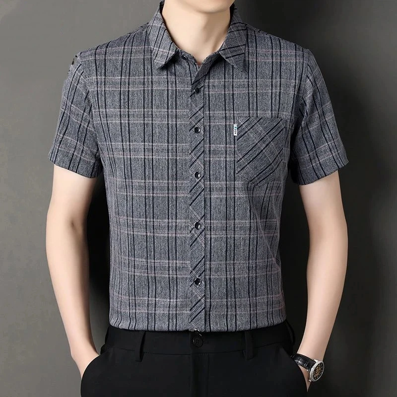 

Men Vintage Plaid Short Sleeve Shirt Turn Down Collar Chest Pocket Casual Breathable Button Down Shirt