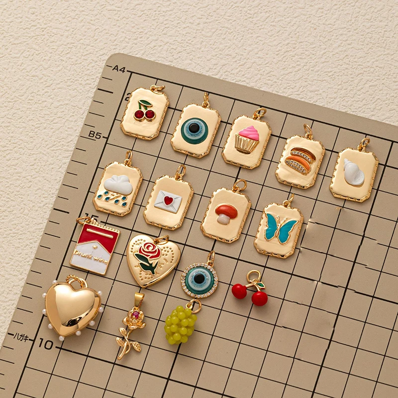 

10pcs/lot Jewelry Accessory Alloy Multicolored Cupcakes Love Shaped DIY Charms Pendants