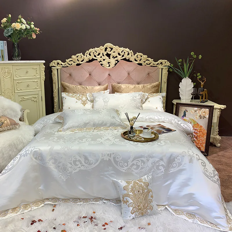 European four-piece luxury bedding American six-piece ten-piece bedding white