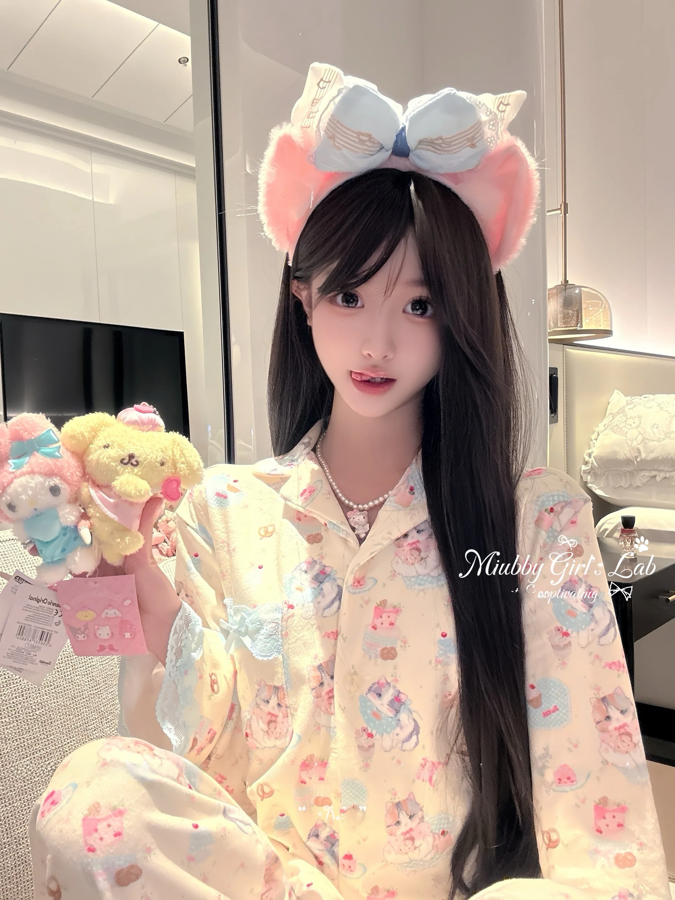 Miubby Sweet  Dessert Winter Style Long Sleeve Lace Trim Island Fleece Warm Home Clothes Sleepwear for Young Women