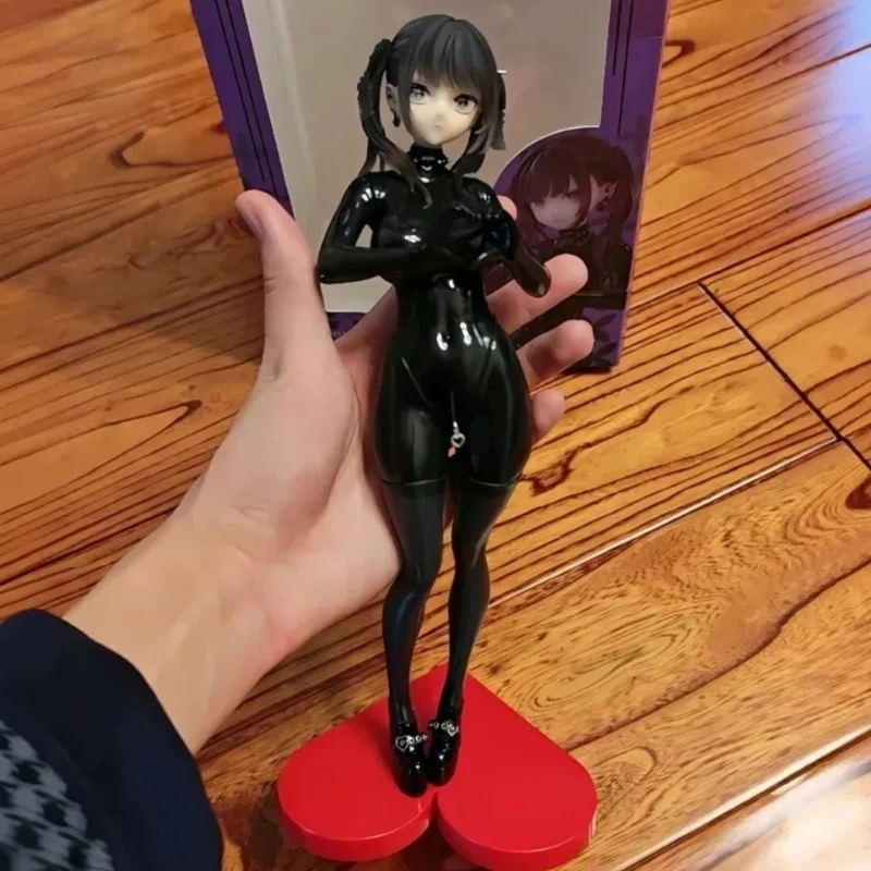 

26-сантиметровая фигурка аниме-персонажа Курокава Миу в черном латексном костюме, коллекционная модель, украшение для стола, подарок для фанатов аниме, в наличии