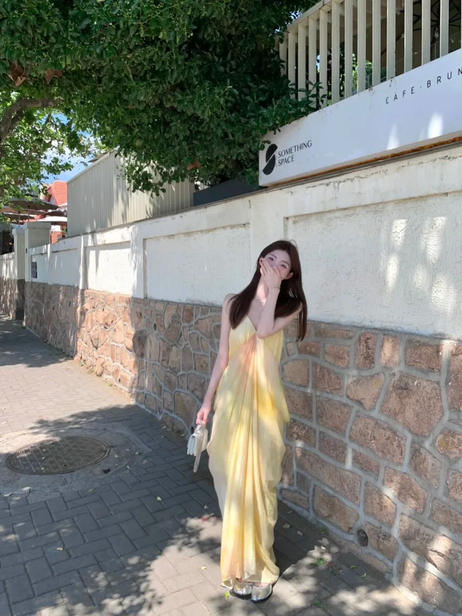 High Quality Hot Selling French Yellow Tie Dye Camisole Dress Cool Elegant Temperament Vacation Long Dress Vestidos Sexy Dress