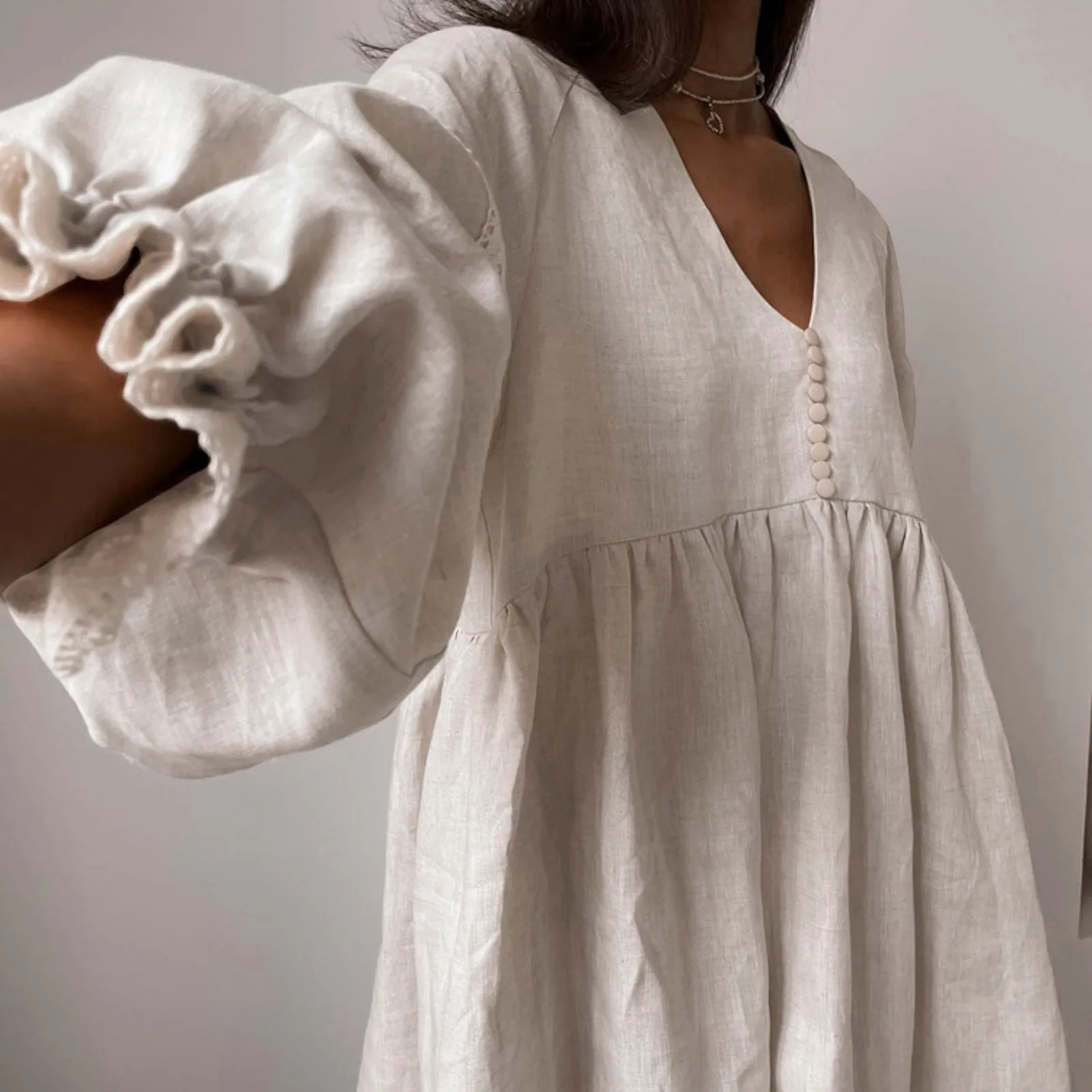 Summer Cotton Linen French Style Dress Commuter Fashion Patchwork Lace Casual Loose Dress Women Sexy V Neck Lantern Sleeve Dress