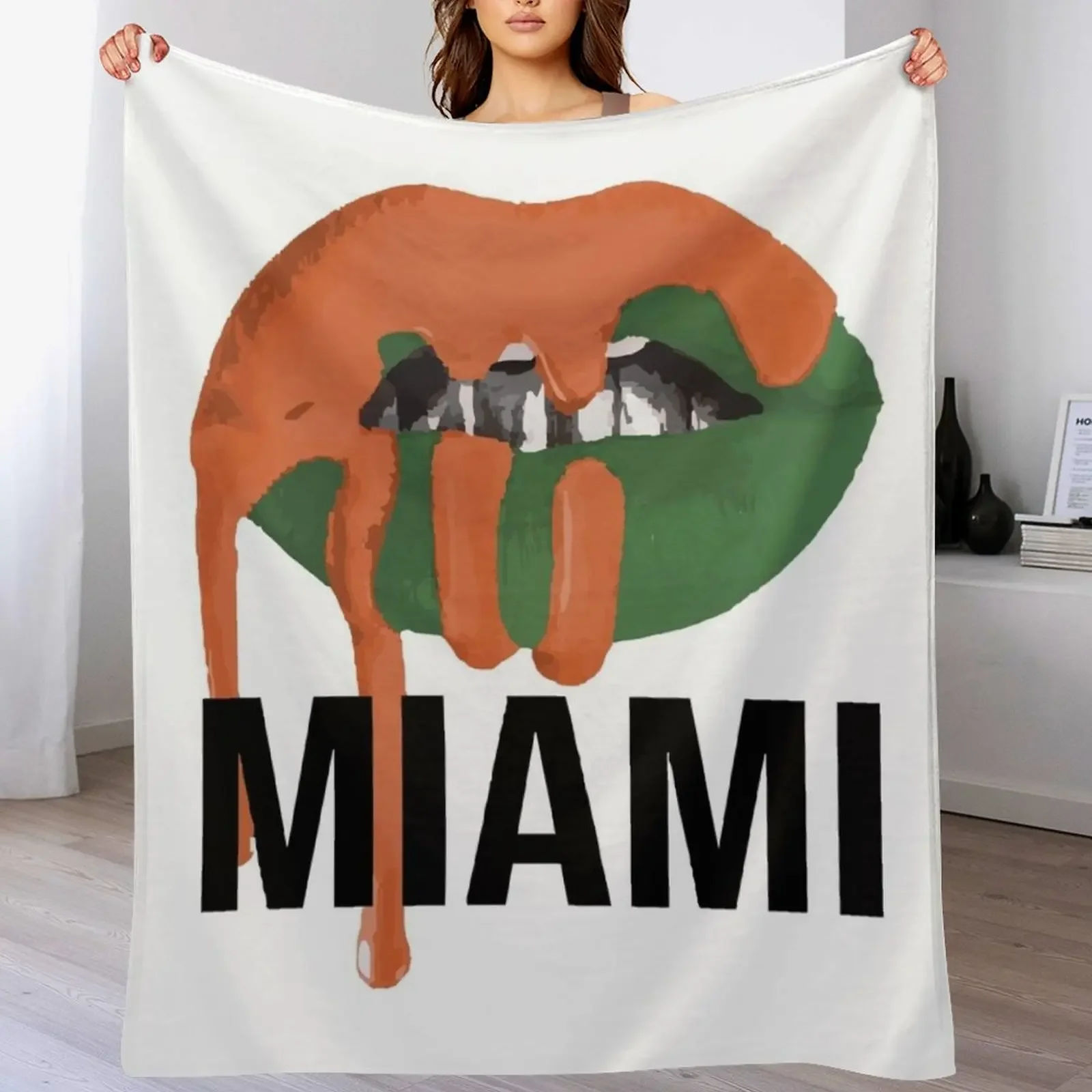 Univeristy of Miami Varsity Lips Throw Blanket Vintage Winter beds Blankets