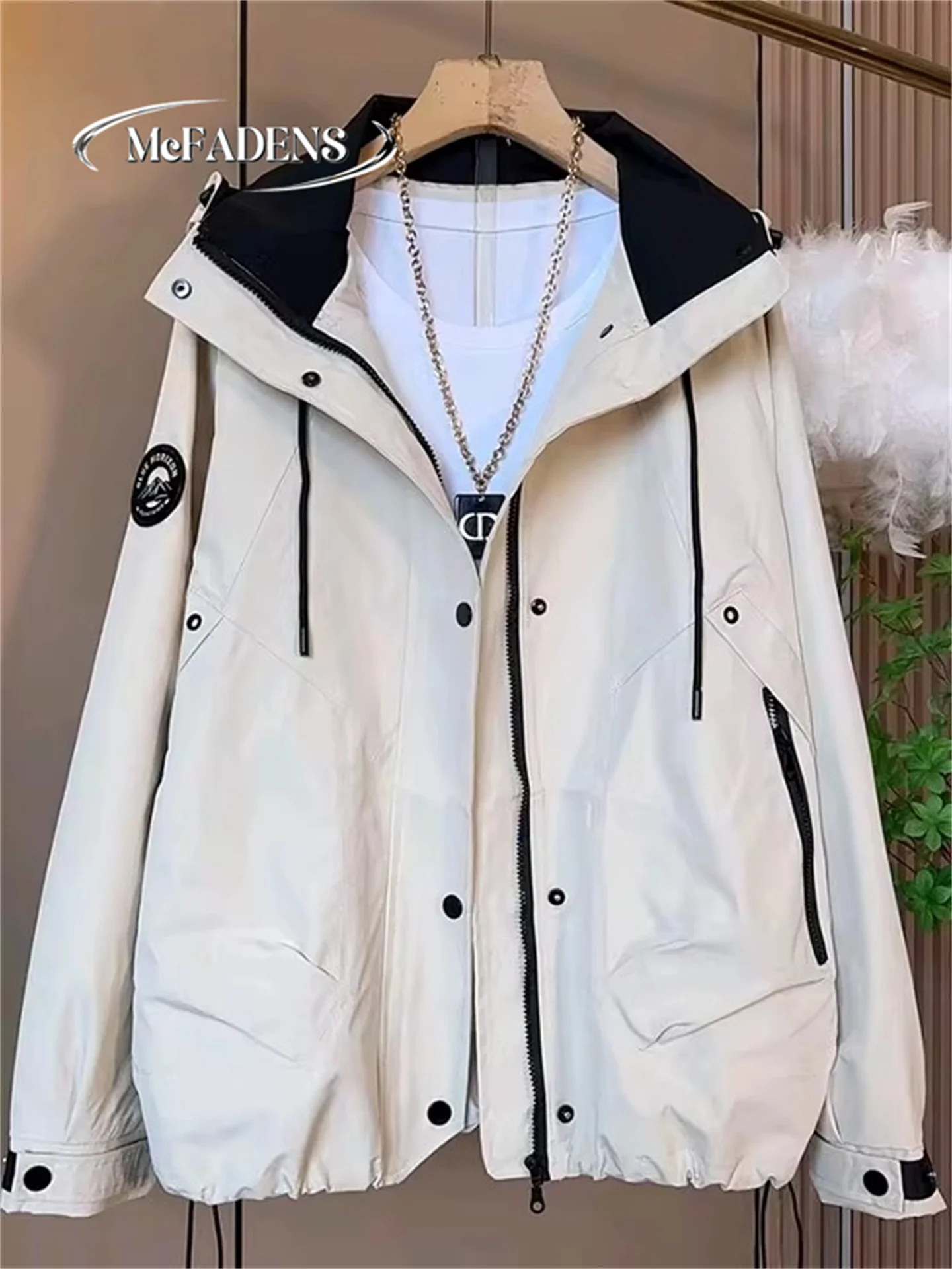 

Новая весенняя женская куртка-кардиган с капюшоном из Гонконга, свободного кроя, больших размеров, повседневная верхняя одежда из полиэстера с длинными рукавами