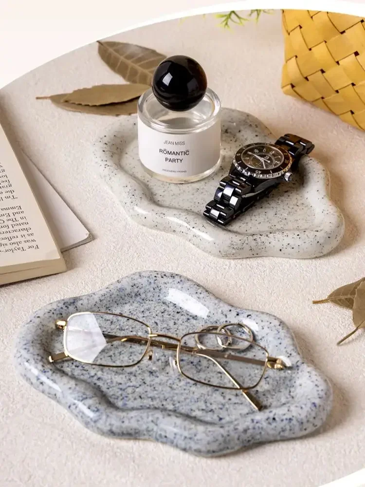 Nordic Style Ceramic Cloud Plate, Irregular Shape Storage Tray, Desktop Organizer Dish, Home Decor Plate Ornament