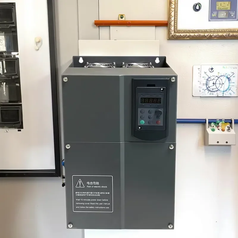 New Product VFD 18.5kw 22kw 3 Phase Pump Motor Driver Vector Control 220V Frequency Inverter Variable Frequency Drive