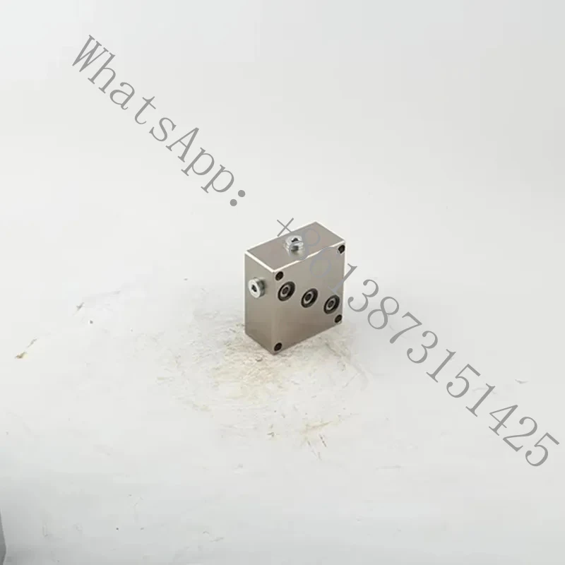 

Новые запчасти для бетононасоса: балансир Rexroth 052115030305000