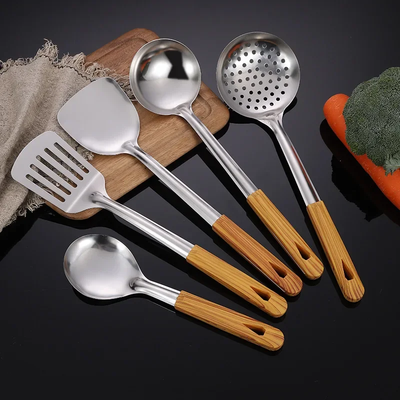 Espátula de acero inoxidable con mango de madera, cuchara para arroz, pala para freír, herramienta para hornear en la cocina