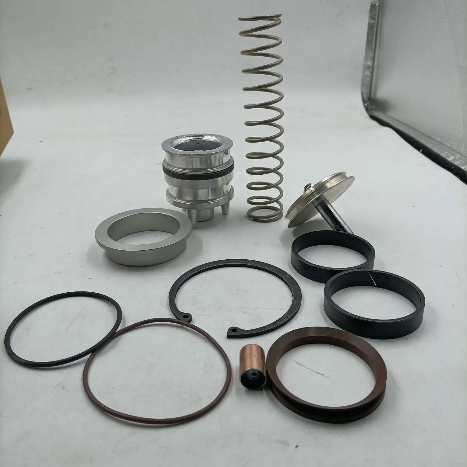 W       GD MPV Minimum Pressure Valve Kit 89808639  High Quality Spare Parts for air Compressors