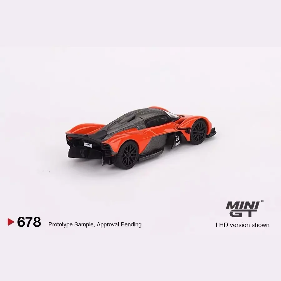 MINIGT 1:64 Aston Martin Aston Martin Valkyrie modelo de coche de aleación # 678, juguetes para niños, piezas de colección para adultos, regalos de cumpleaños para niños