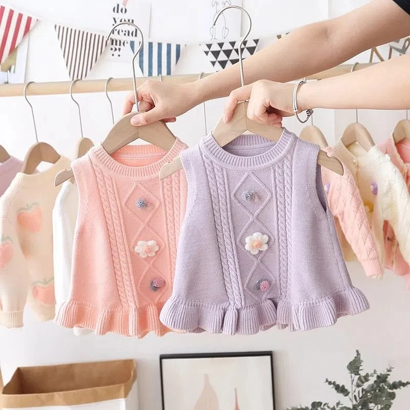 

Korean Version Cute Stereo Flower Decor Girl Vest Pure Color Round Neck Children's Outer Wearing Vest Baby Girl Sweet Style Vest