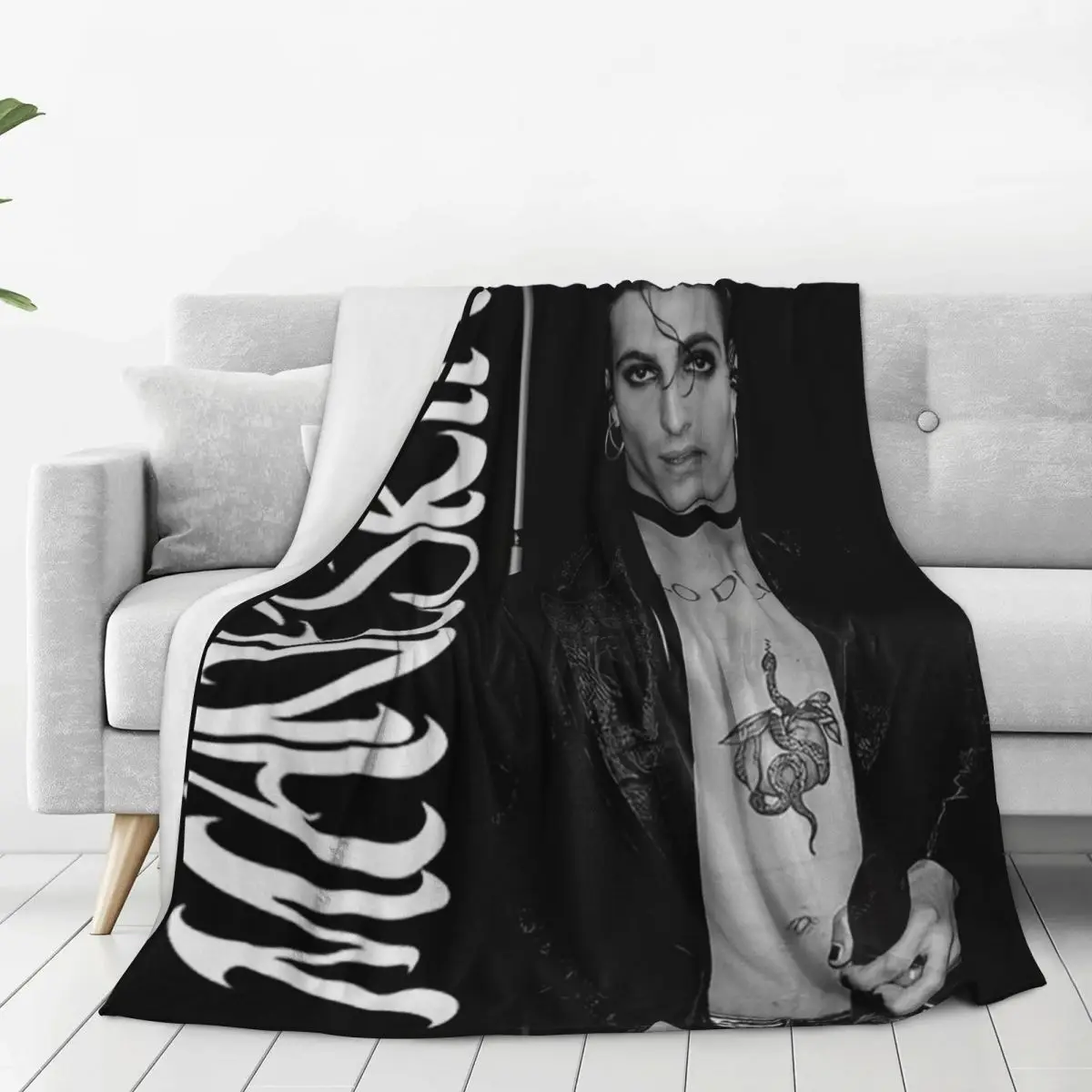 Damiano David Maneskin Blankets Flannel Lightweight Throw Blankets Sofa Throw Blanket For Home Bedroom Office Throws Bedspread