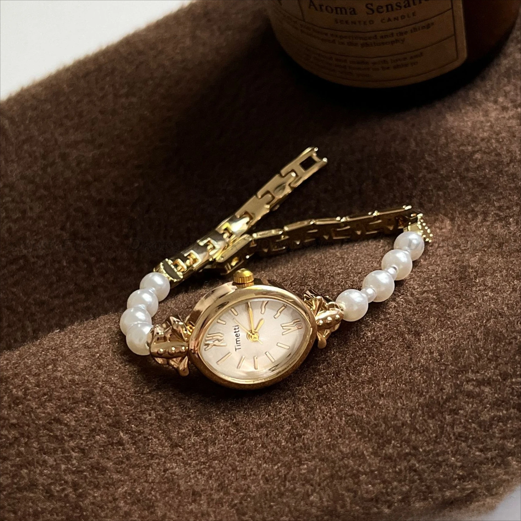 جديد ريترو الذهب الصغيرة روما الهاتفي المرأة ووتش Y2K الفاخرة تصميم اللؤلؤ فتاة ساعات يد أنيقة السيدات كوارتز ساعة اليد هدية