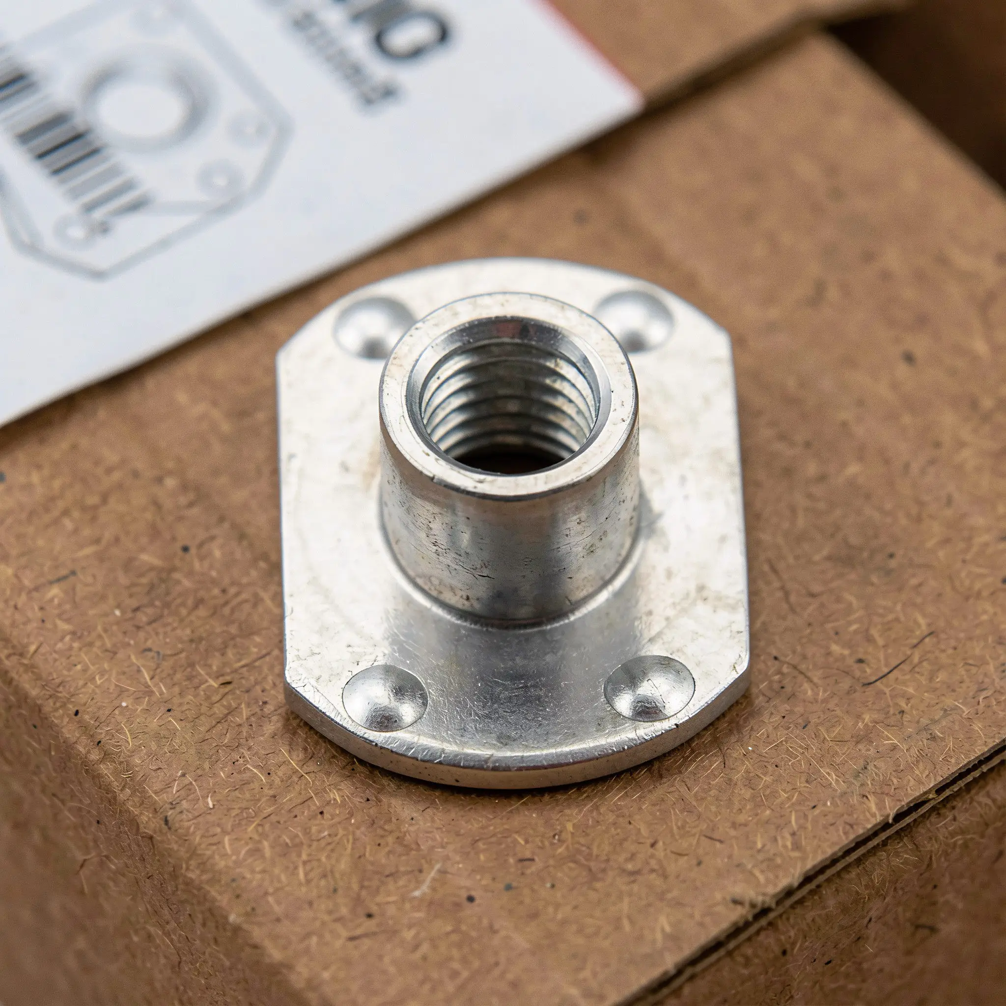 50Pcs Cold Forged Carbon Steel T Hat Welding Nuts for Industrial Machinery Frames Furniture Assembly Projection Welded M8 Round
