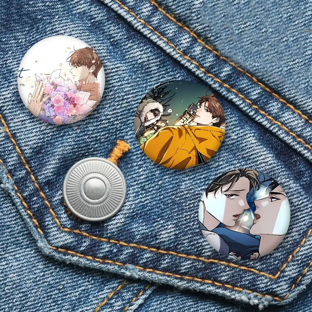 Melting Point bl Customizable Soft Button Pin For Women Creative Jewelry Funny Badge Cartoon Lover Hat