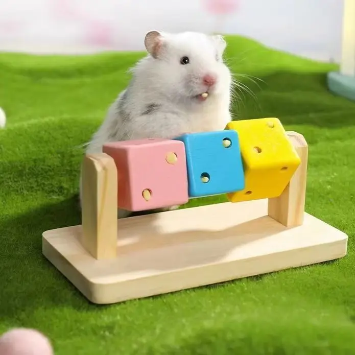 Interactive Chewing Toy Colorful Wooden Rubik's Cube-shaped Funny Boredom Relief for Small Pet Birds Parrots Hamsters XCWJ110