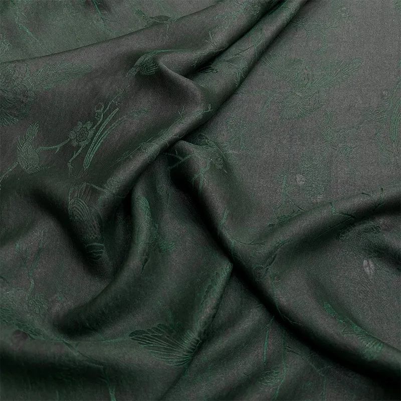 Xiangyunsha silk jacquard intangible cultural heritage soft gold fabric