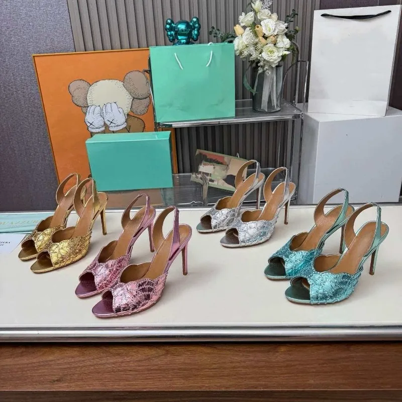 

Европейские и американские женские сандалии с одной пуговицей, в стиле «светская леди», размеры «Queen Size» и «Plus Size», модные, сексуальные, со стразами, для подиума