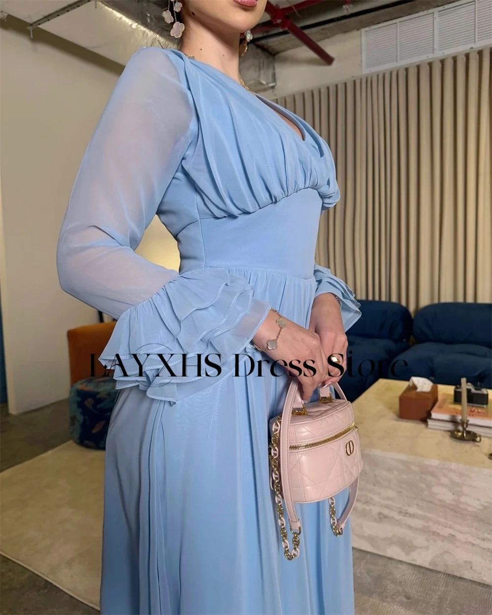 LAYXHS Simples Com Decote Em V Vestidos de Noite Azul A Linha Mangas Compridas Em Camadas Plissado Vestidos de Baile Personalizados فساتmavera