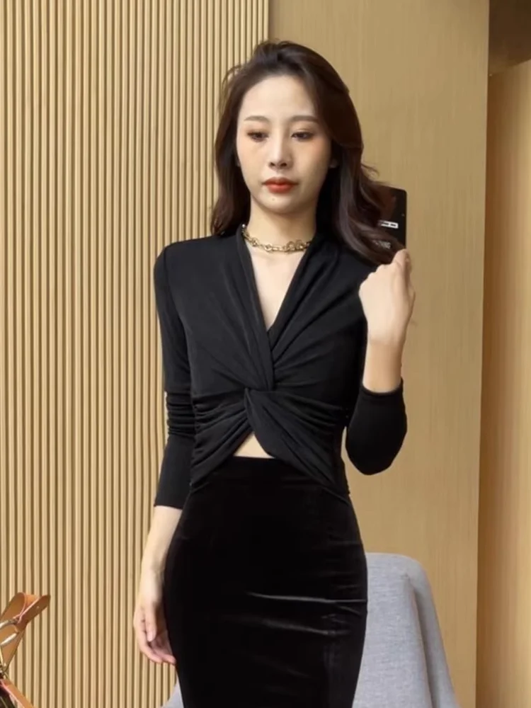 

Женская облегающая футболка с длинным рукавом и V-образным вырезом, с узлом, осенняя новинка, сексуальный элегантный базовый топ в корейском стиле