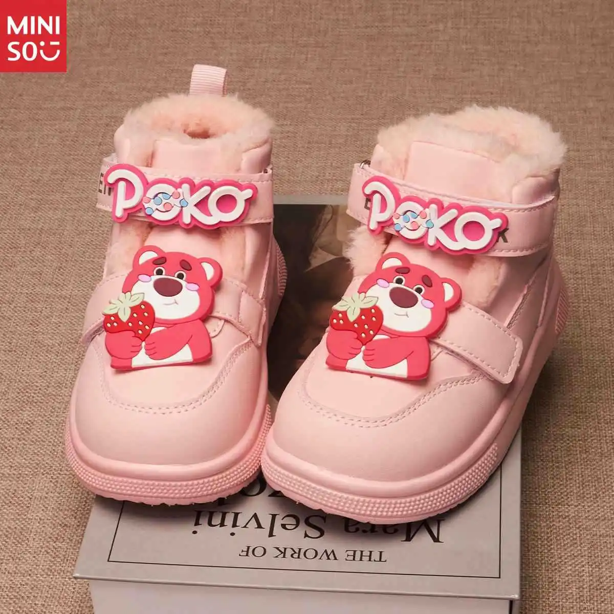 

Miniso 2025 Girls Platform Snow Boots Lotso Bear Cartoon, Warm Cotton Shoes Winter New Cinnamoroll Ankle Boots