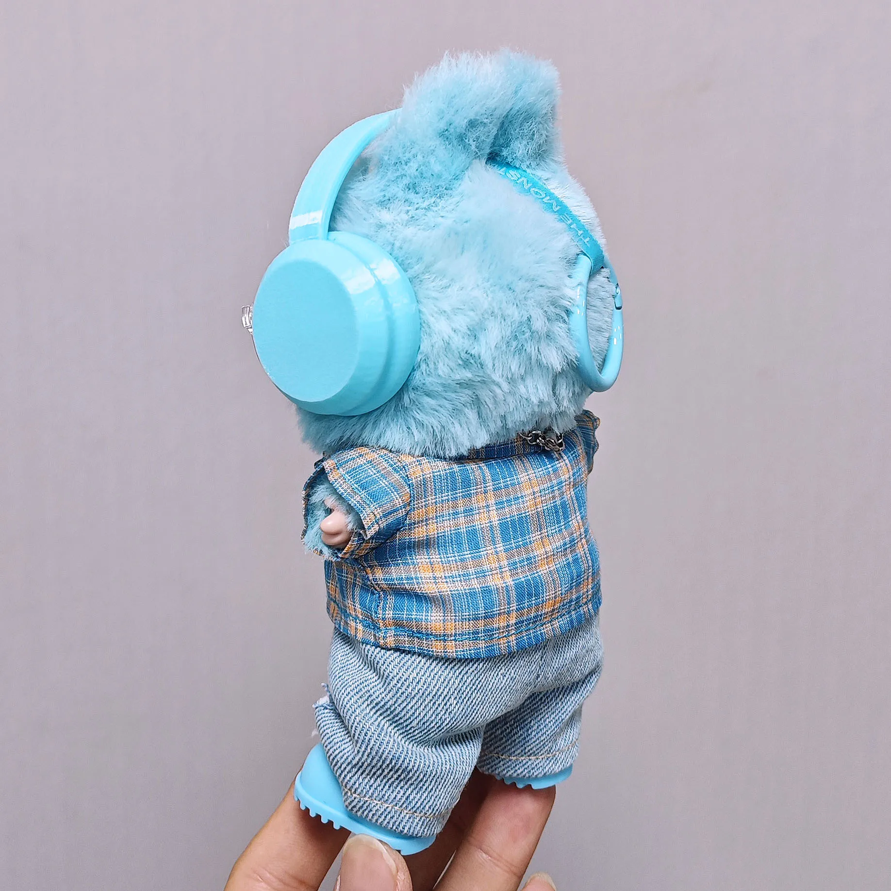 Pakaian untuk Labubu Kemeja Kotak-kotak Biru Trendi Baru Set Jeans Robek Aksesori Pakaian Cocok untuk 15 Cm 17 Cm Generasi Pertama Hingga Ketiga