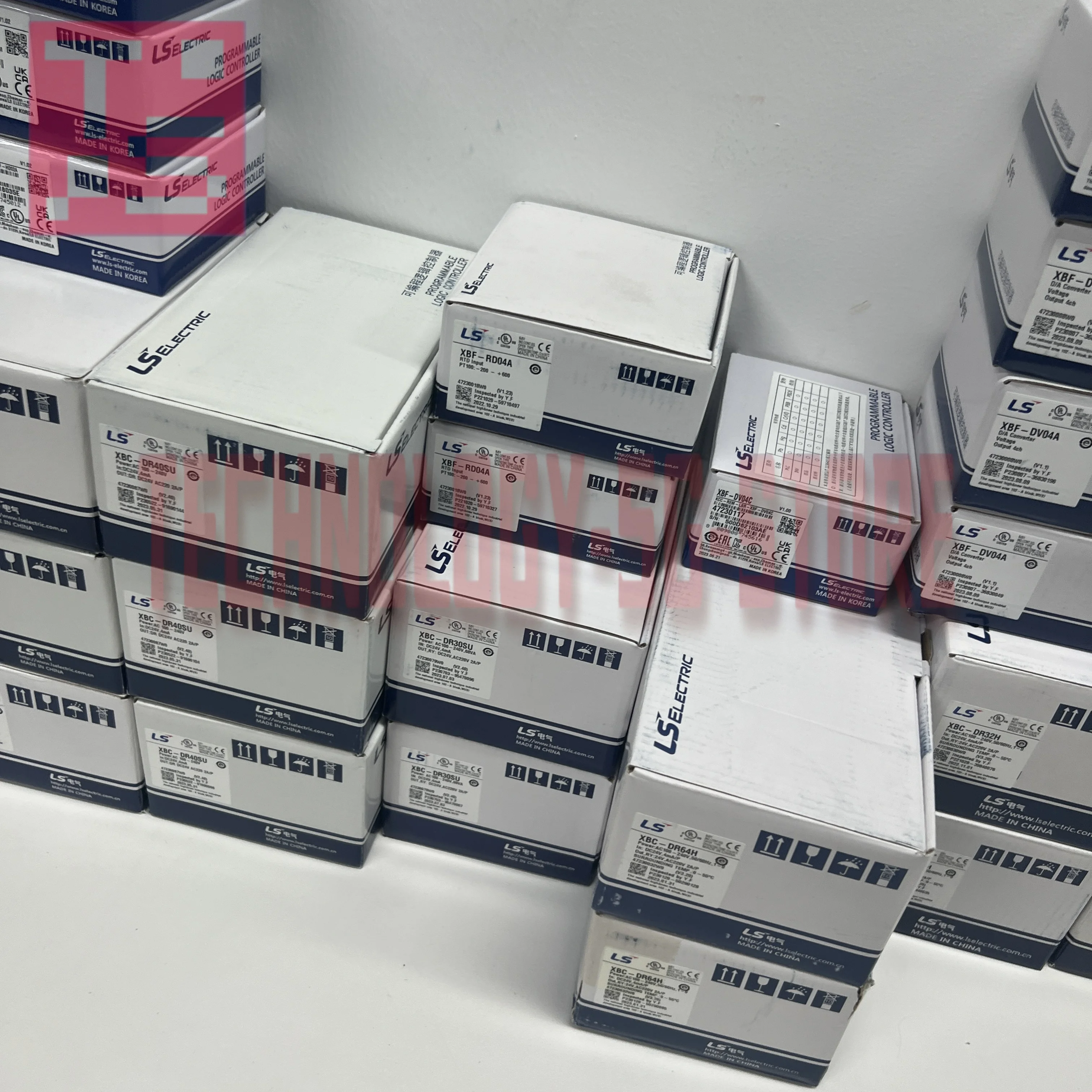 

G7F-ADHA XXF-ADHA PLC module brand new XGB-M08A